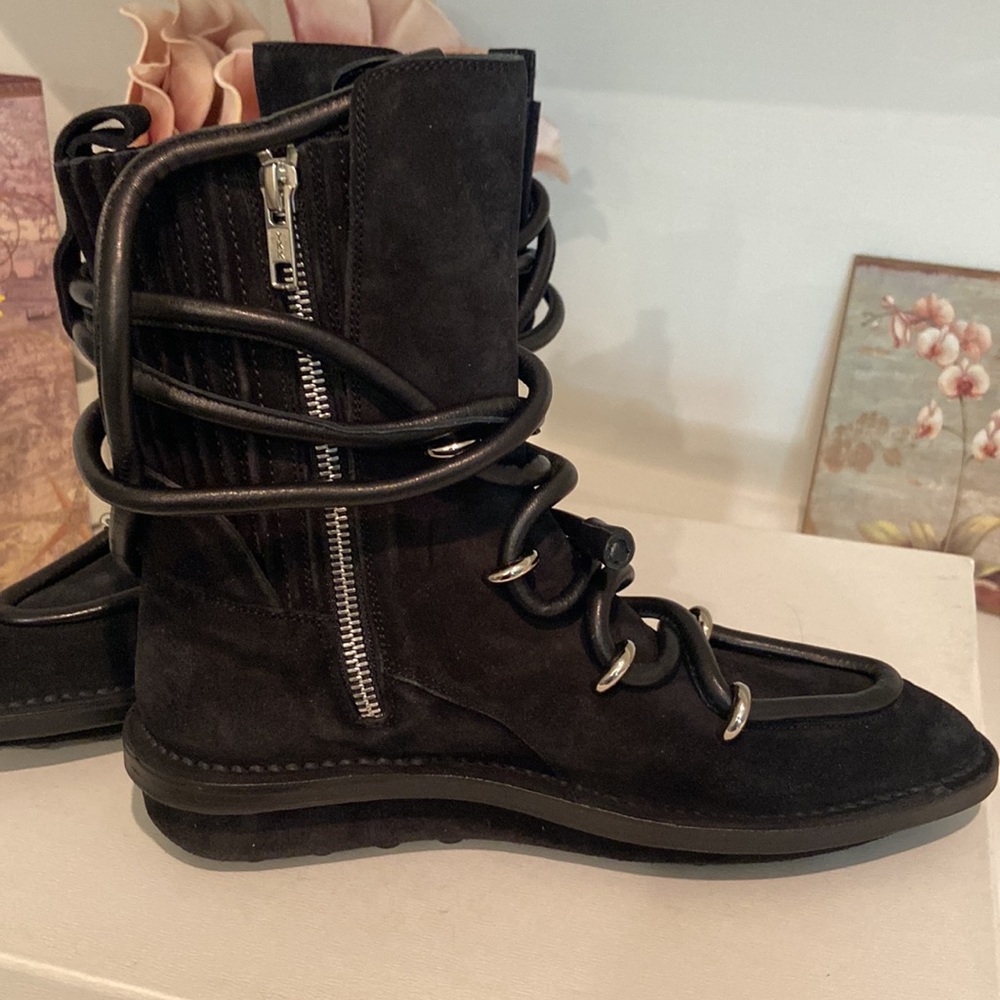 BALENCIAGA LEATHER ANKLE BOOT - Picture 5 of 11